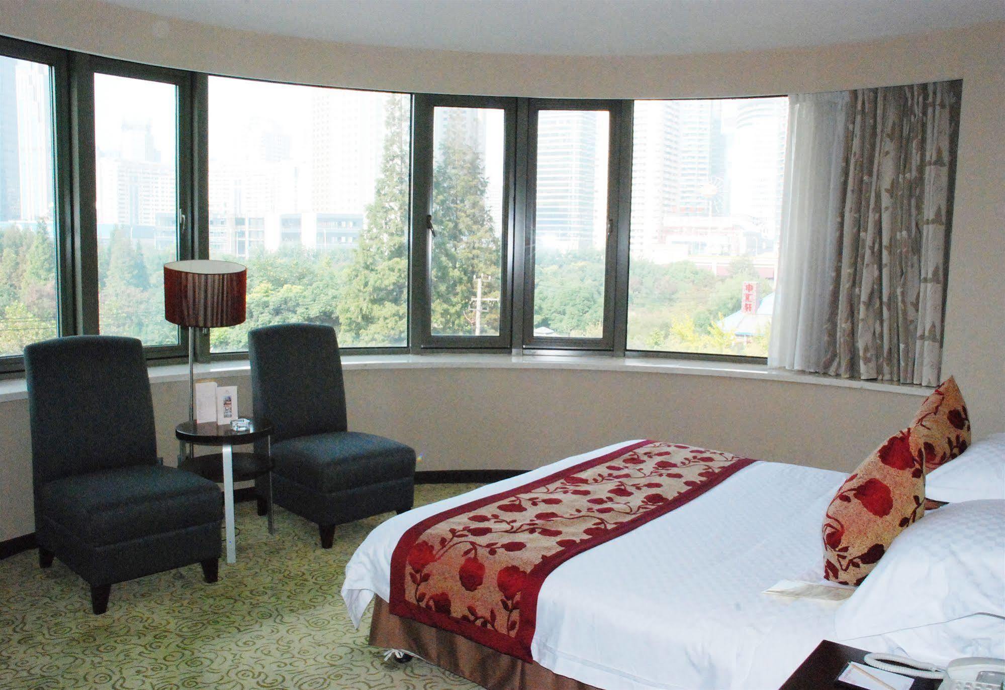 Shanghai Forte Hotel Bagian luar foto